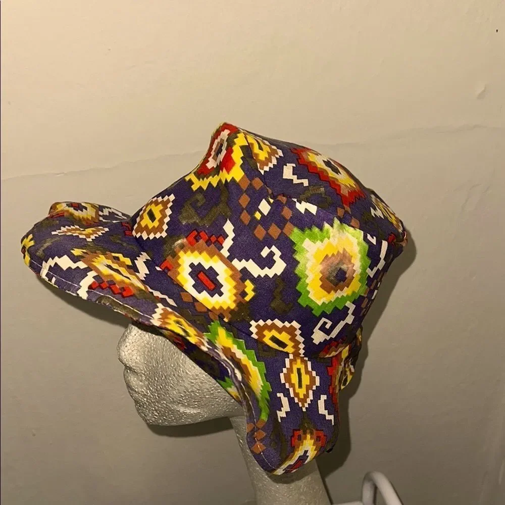 Vintage 60s/70s‎ Aztec/Native American multi colored Patterned Bucket/Flop Hat